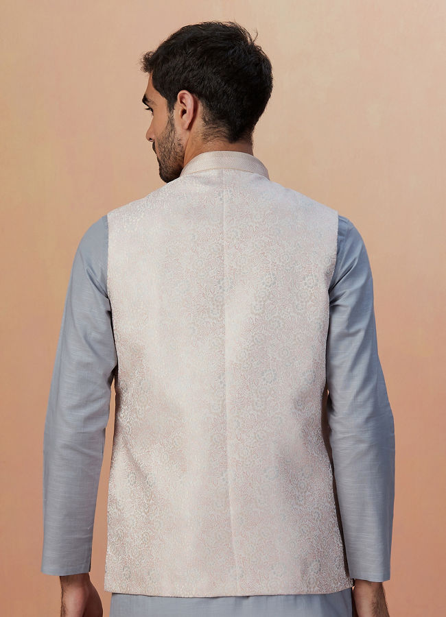 alt message - Manyavar Men Off White Self Design Jacket image number 2